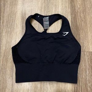 Gym shark crop top